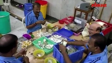 सोनं चांदी परदेशी चलन  दिवाळीत साई चरणी दान किती