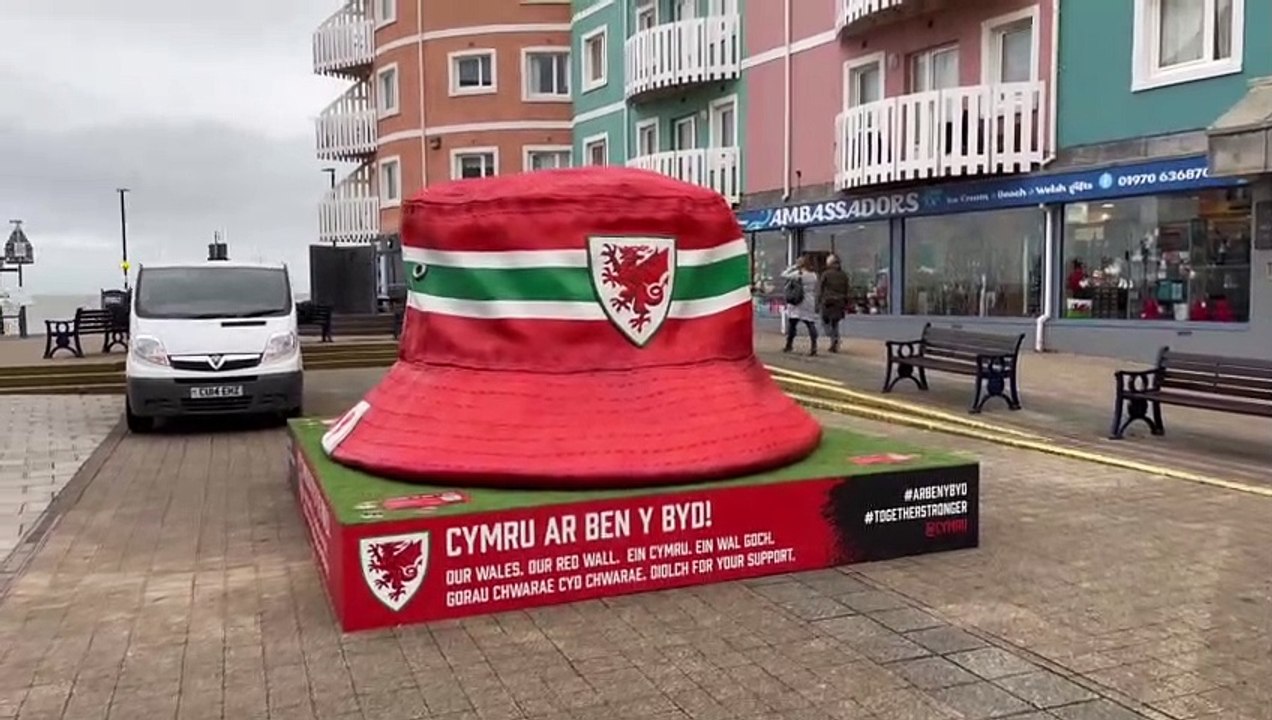 Welsh bucket hat arrives in Aberystwyth