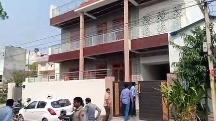 जज के घर पर चतुर्थ श्रेणी कर्मचारी ने की खुदकुशी