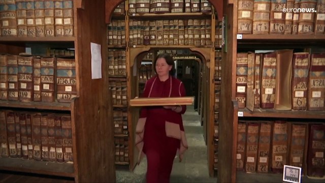 Ukraine : les archives nationales en cours de numérisation pour éviter toute destruction