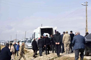 Kuduz nedeniyle hayatını kaybeden çocuk gözyaşları içinde toprağa verildi