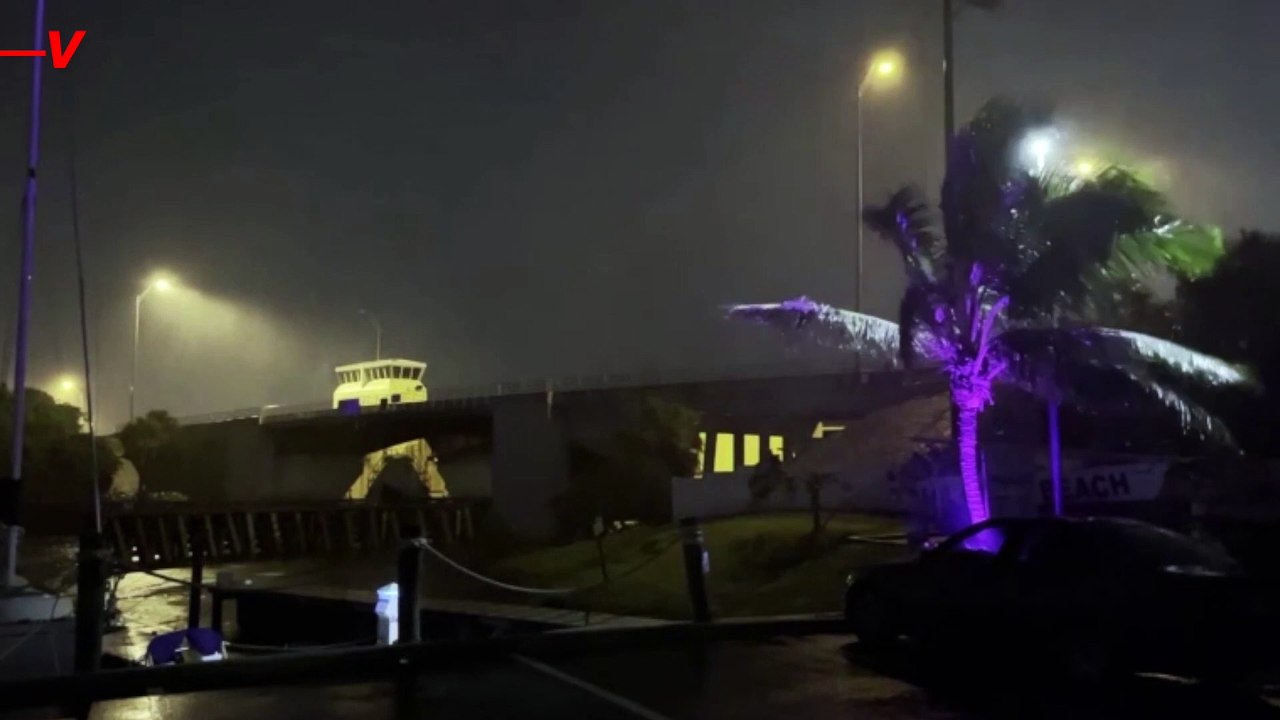 Hurricane Nicole Pushes Into Florida’s Atlantic Coast