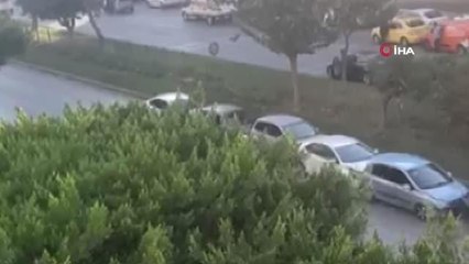 Saygı duruşu sırasında zincirleme kaza kamerada: 6 araç birbirine girdi