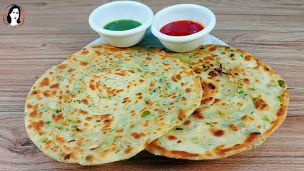 New Onion Lachedar Crispy Paratha I Multi Layered Lachha Paratha Recipe I Breakfast Recipe I