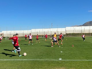 Así ha transcurrido el primer entrenamiento de Paco López con el Granada