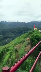 Paralayang yang indah dan sejuk. Membuat aku bahagia