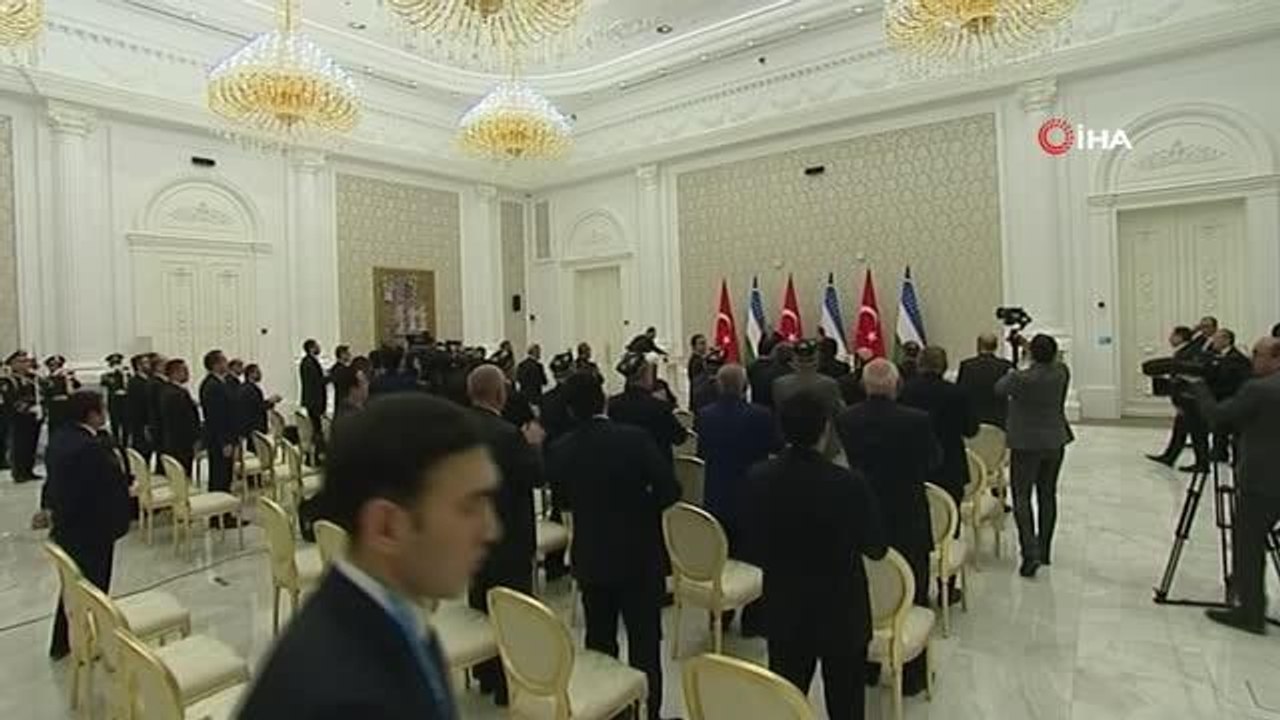 Mirziyoyev'den Erdoğan'a: "Dünya çapında iftihar edilen büyük devlet ve siyaset adamı olarak hürmet ediyoruz"