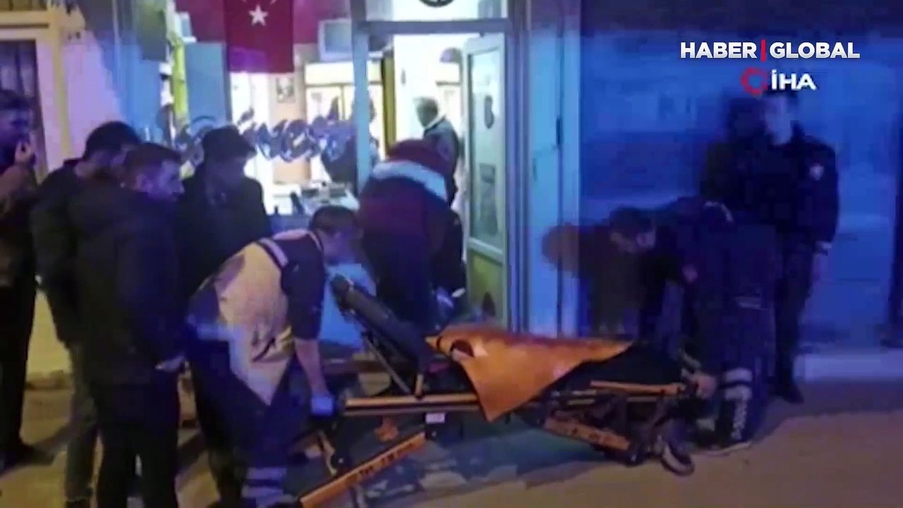 Samsun'da korku dolu anlar: Motosikletle gelip büfeye ateş açtılar