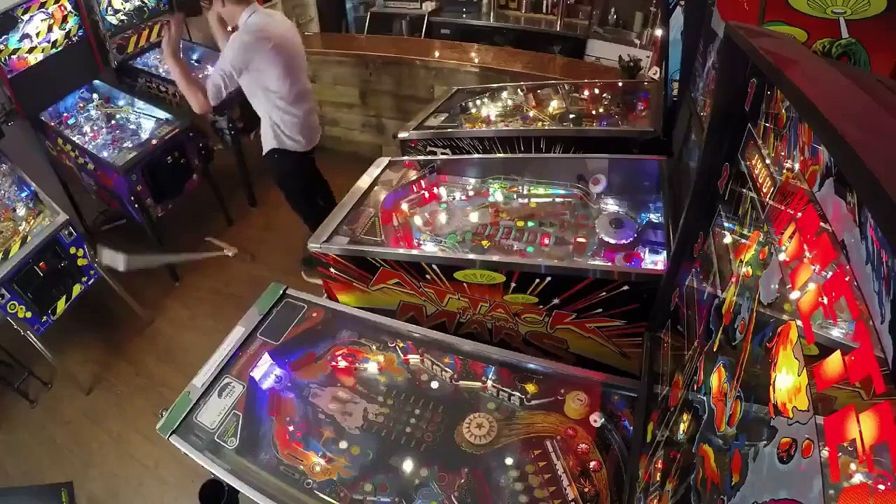 Furze World Wonders - Se1 - Ep04 - Supersized Pinball HD Watch HD Deutsch