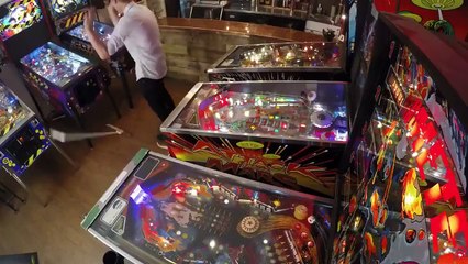 Furze World Wonders - Se1 - Ep04 - Supersized Pinball HD Watch HD Deutsch