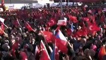Ahmet Davutoğlu'ndan 'başörtüsü' videosu