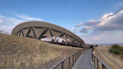 ŞANLIURFA - İstanbul'dan gelen avukatlar, Şanlıurfa'da tarihi yerleri gezdi