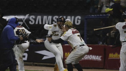 Los mejores momentos del primer juego entre Tigres de Aragua vs Leones del Caracas de 10-11-2022