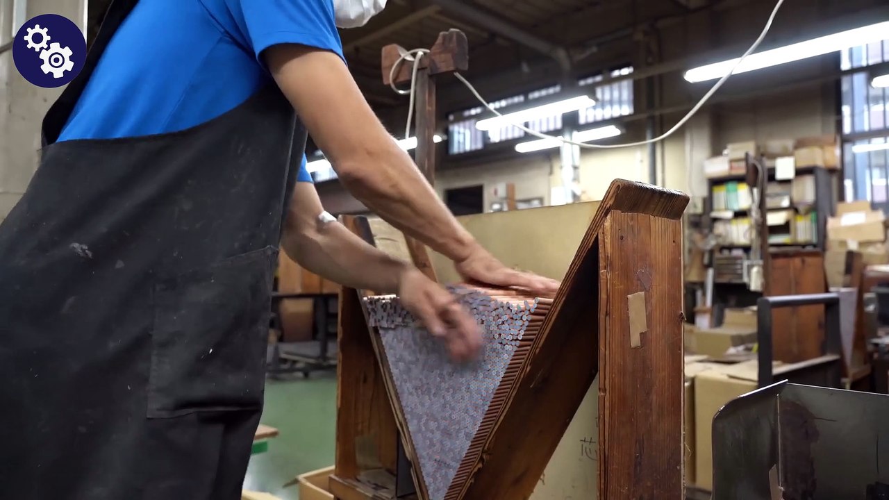 Process of mass producing pencils. A factory specializing in pencils in ...