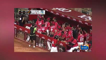 Con triple de Paredes y un gran pitcheo, Leones cortan racha de las Águilas