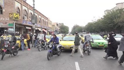 İran'ın başkenti Tahran'da günlük yaşam
