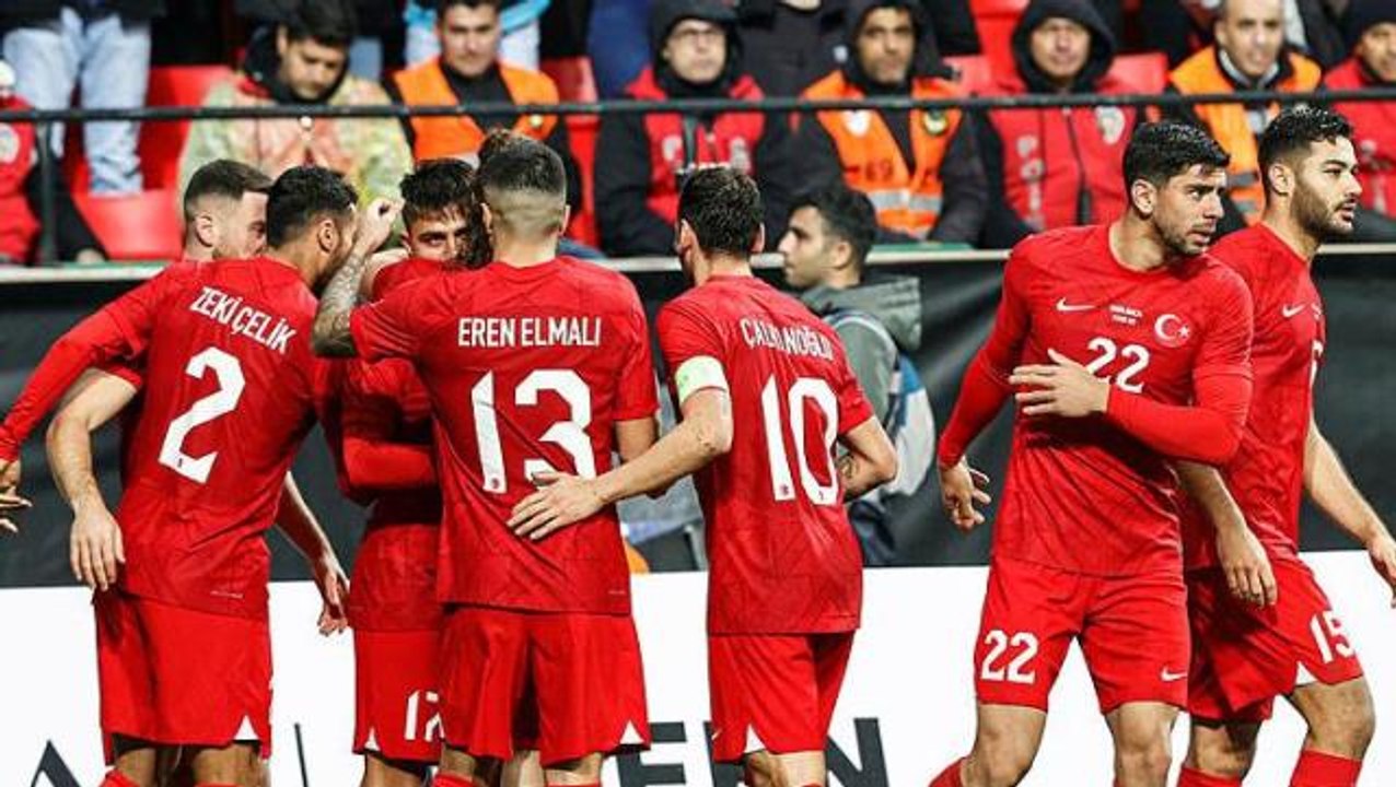 Güzel prova! A Milli Futbol Takımımız, özel maçta İskoçya'yı 2-1'lik skorla mağlup etti