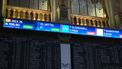 El Ibex 35 pierde fuelle tras la apertura por la banca