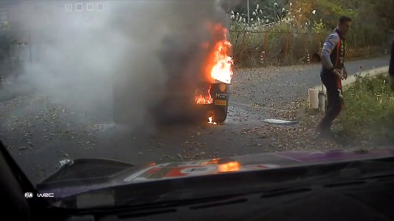 WRC Japan 2022 SS02 Sordo Massive Fire