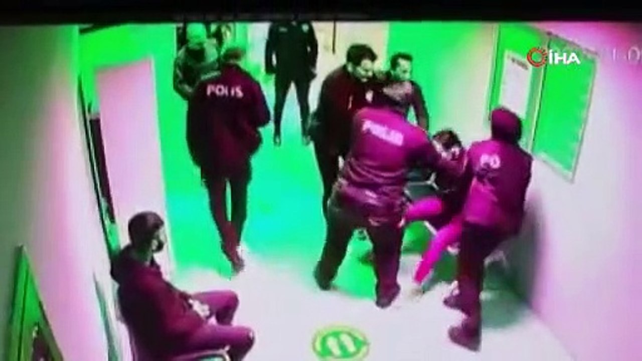 Bu, kadın falan değil, tam bir canavar! Eski Futbolcu Emre Aşık'ın eski eşi herkesi şoke etti