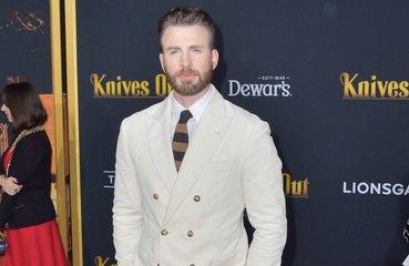 Chris Evans: Actor 'is in love and has never been happier'