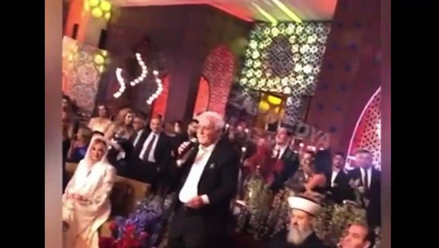 Nihat Hatipoğlu'nun imam nikahı kıydığı nikahta dansöz oynatıldı
