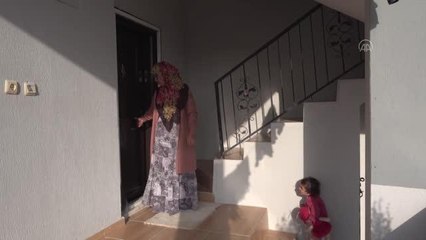 Kadınlar bal üreterek ekonomik hayata katılıyor