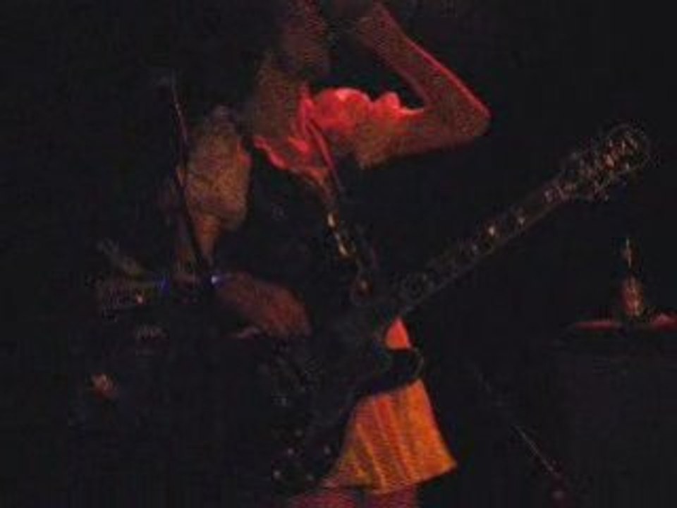 AEla, L'Oreille Qui Traîne (Part 3)