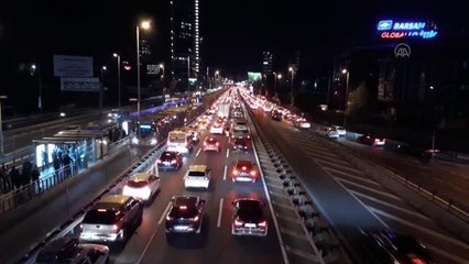 Çağlayan mevkiinde akşam saatlerinde trafik yoğunluğu yaşanıyor