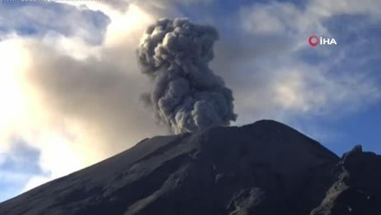 Meksika'daki Popocatepetl Yanardağı'nda 5 yeni patlama meydana geldi