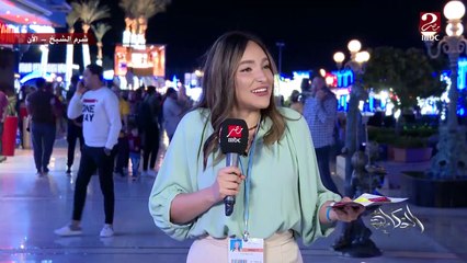 كل الناس مبسوطة هنا وسألت الناس هنا هل تعرفوا قضية علاء عبدالفتاح او اثرت على فعاليات COP27 .. دينا الجندي مراسل الحكاية من شرم الشيخ