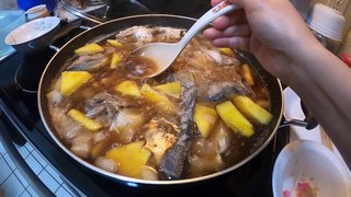 How to Make Braised Fish with Pineapples