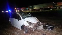 Homem fica ferido ao capotar carro na BR-277