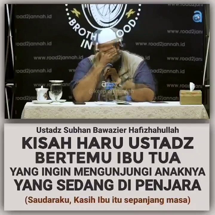 Ibu jenguk anak di penjara