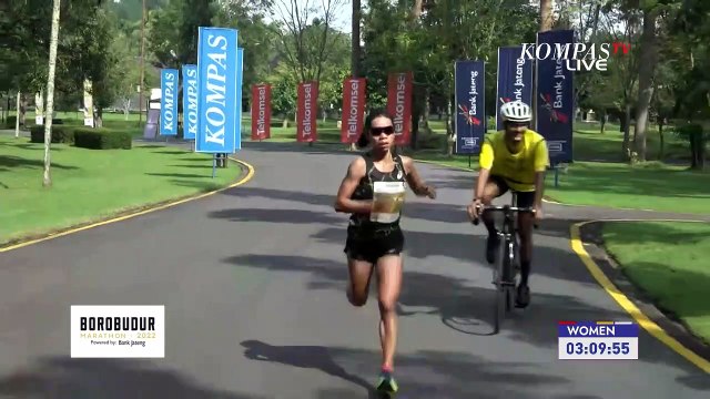 Pretty Sihite Juara Elite Race Wanita Borobudur Marathon 2022!