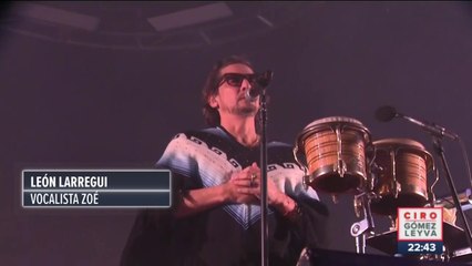 Zoé dedica concierto a jóvenes fallecidas tras caer por una coladera en CDMX