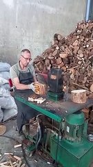 Foot Pedal Press Tool Splitting Wood