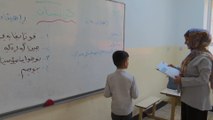 إقليم كردستان العراق يغير لغة تعليم اللاجئين السوريين للكردية