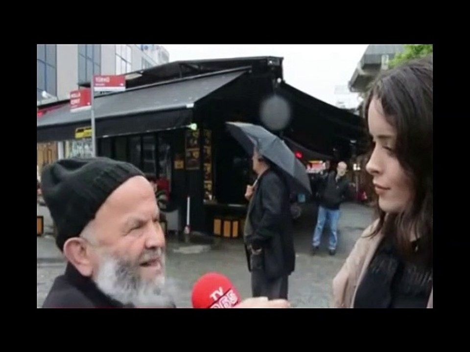 'Kürtaj veriyoruz burada' diyerek ünlenmişti! 'Kürtaj dede' YouTuber oldu