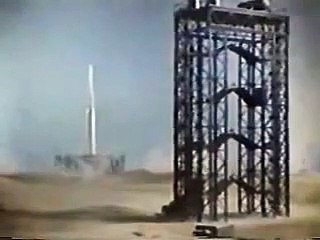 Nude on the Moon Bande-annonce (EN)