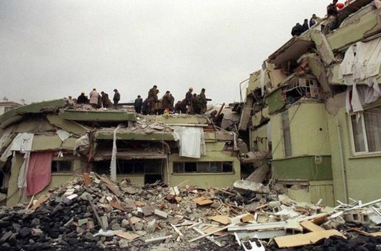 Bugün ne tatbikatı var? 12 Kasım Cumartesi günü ne tatbikatı yapılacak? Çök-Kapan-Tutun tatbikatı nedir?