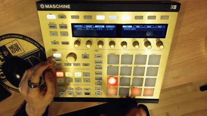 SUGA 의 Maschine mk2 review BTS 2013 ENG SUB