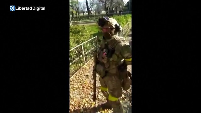 Las tropas ucranianas avanzan hacia la ciudad de Jersón tras la retirada de Rusia