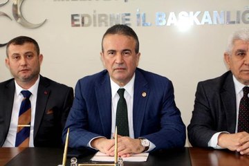 MHP'Lİ BAŞKAN: YUNANİSTAN'IN YÜZDE 10'U AMERİKA TARAFINDAN İŞGAL EDİLMİŞ