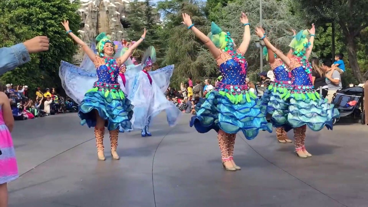 Mickey's Soundsational Parade Street USA at Disneyland