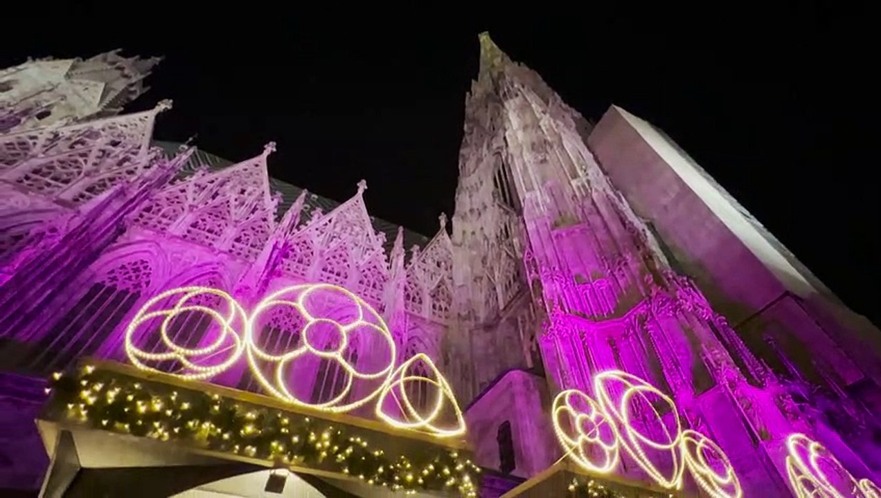 Weihnachtsmarkt am Wiener Stephansdom trotz Krisen gut besucht