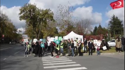 Davutoğlu'ndan, Direnişlerinin 13. Günündeki Kemerköy Sakinlerine Ziyaret: "Bu Ülkeyi İmar Rantına Teslim Etmeyeceğiz"