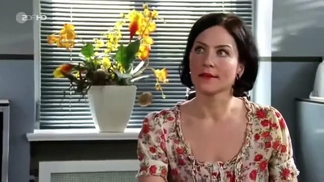 Die Rosenheim Cops - Staffel 12 Folge 12 - Tod auf zwei Rädern