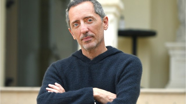 VOICI : Gad Elmaleh s’est-il réellement converti au catholicisme ? Il révèle enfin la vérité (1)