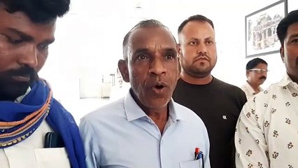 नेताजी के बिगड़े बोल - मेरे हिसाब से काम करो, वरना सीओमओ नहीं रहोगे